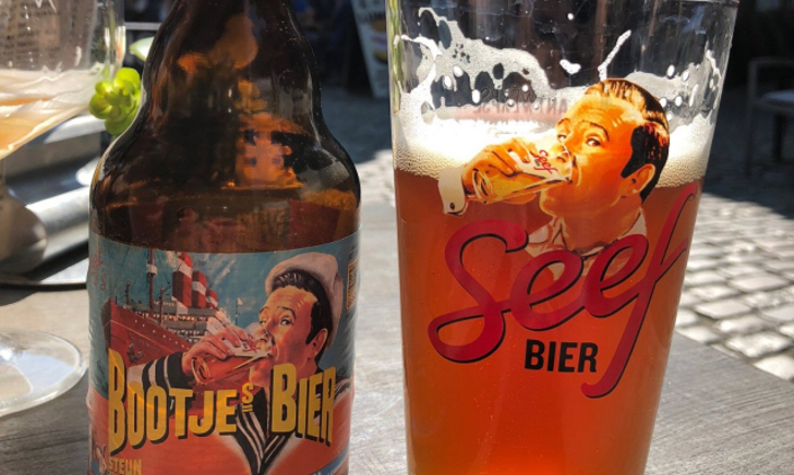 Bootjes bier flesje en glas